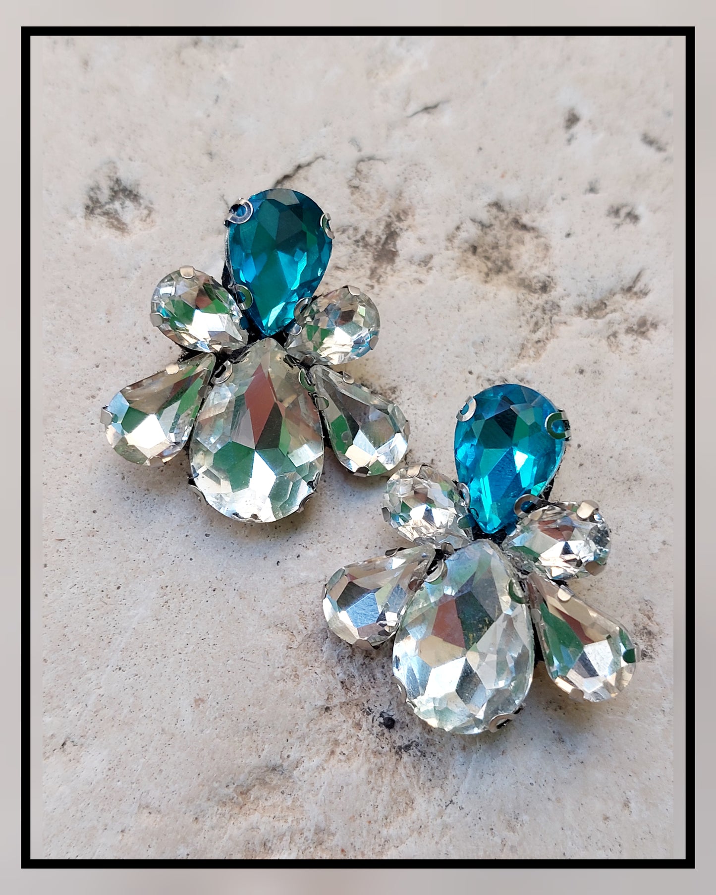 ORECCHINO PIETRE STRASS