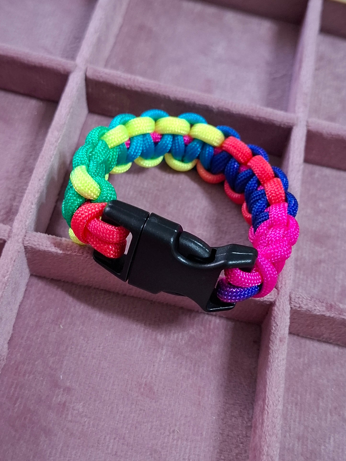 BRACCIALE PARACORD